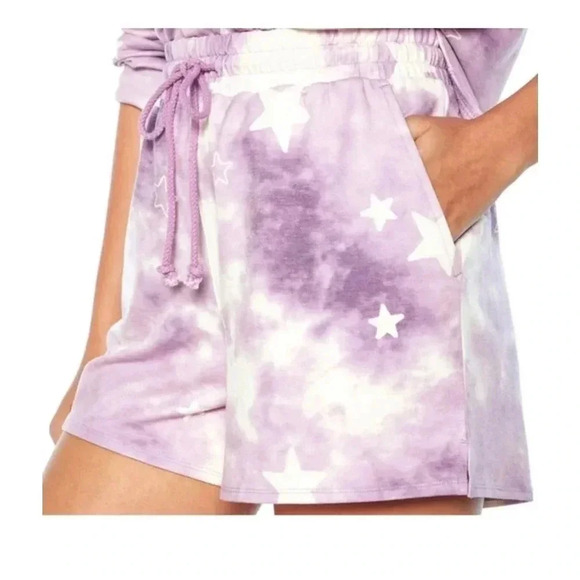 Wildfox Purple Tie Dye Stars Sweatshirt and Shorts Lounge Set Size Large/XXL - Picture 2 of 6